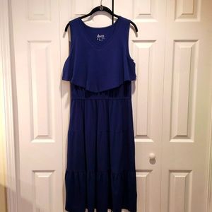 NWOT - Denim & Company V-neck dress, size Small